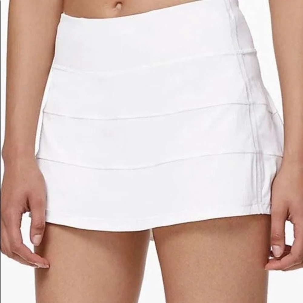 White lululemon Pace skirt